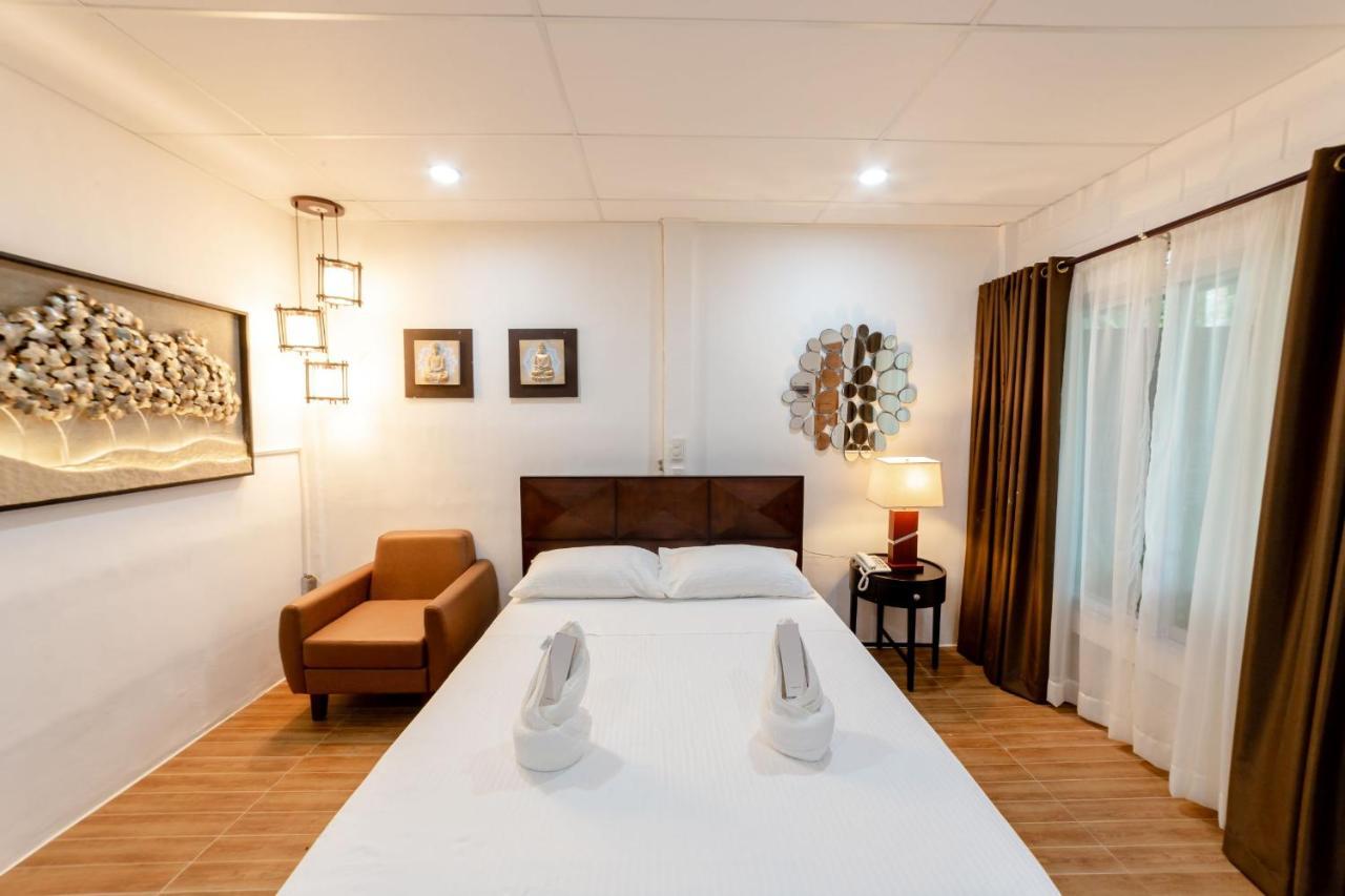Madison Garden And Residences 邦劳 外观 照片